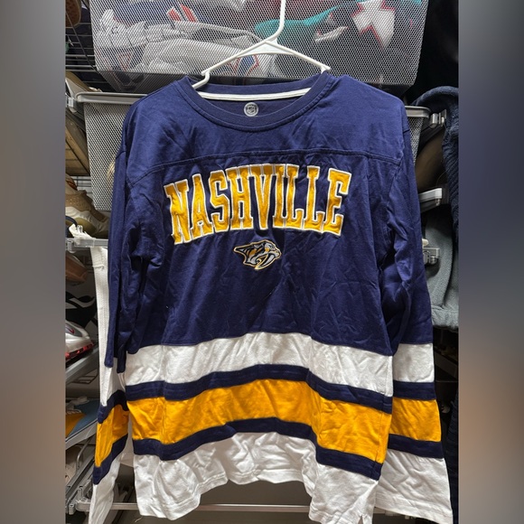 Nashville Predators Jersey Shirt - Picture 1 of 3